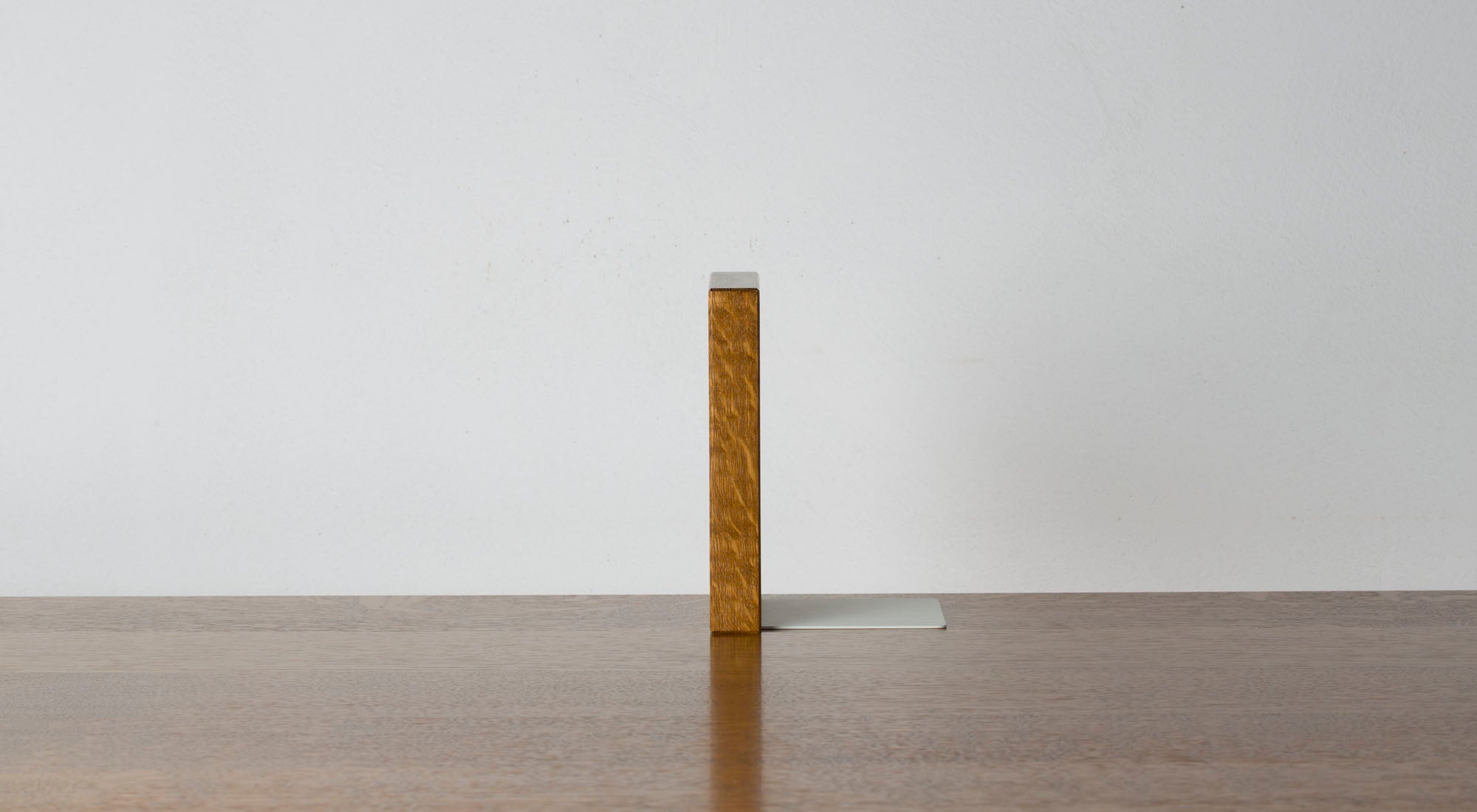 Bookend BKE-01B|Steel