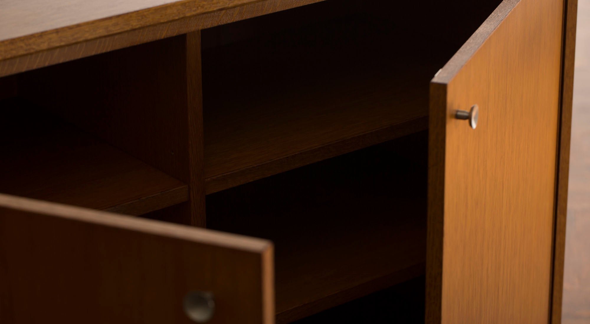 2 Doors Chest|01 CHT-012D