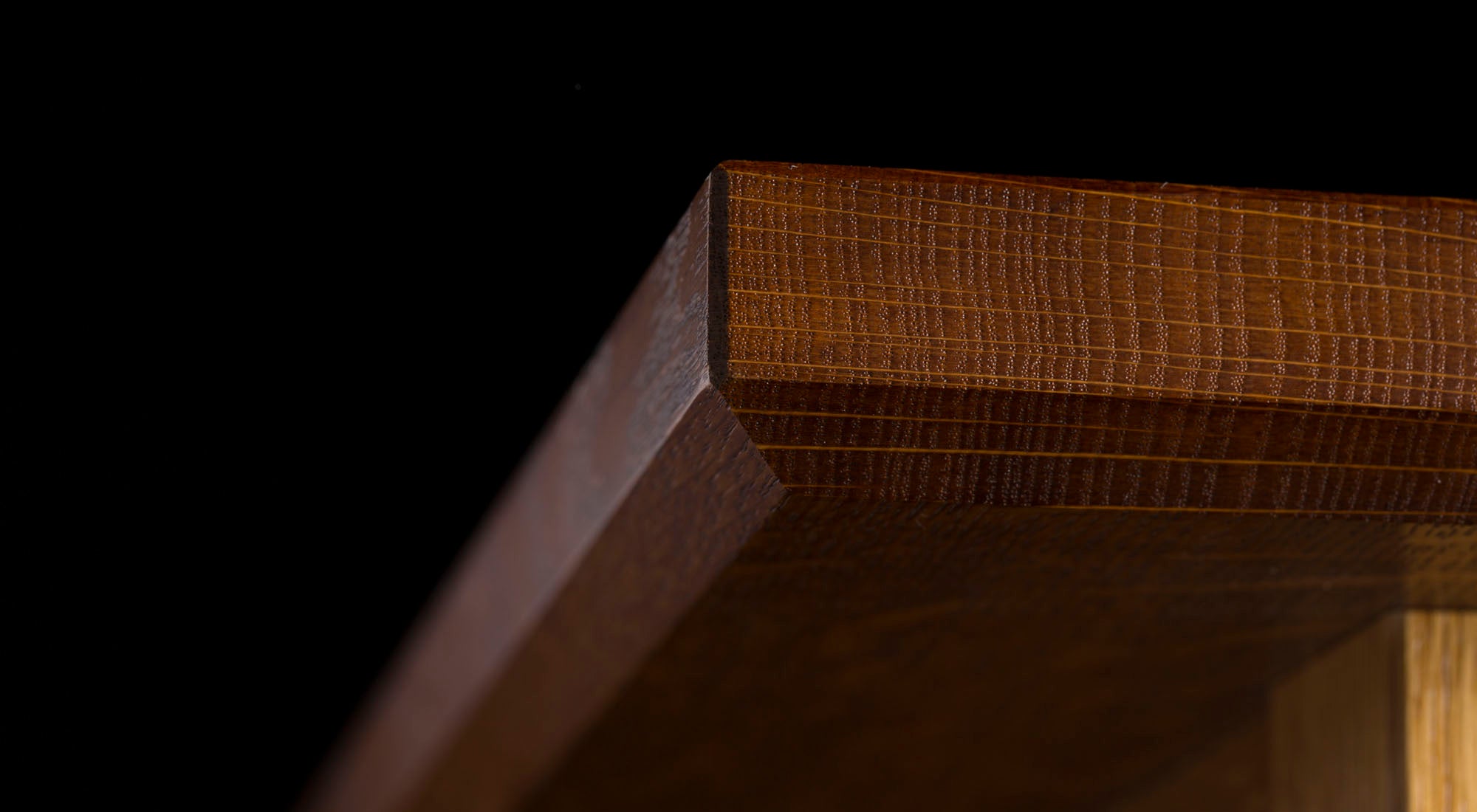 Combination Table DNT-02B