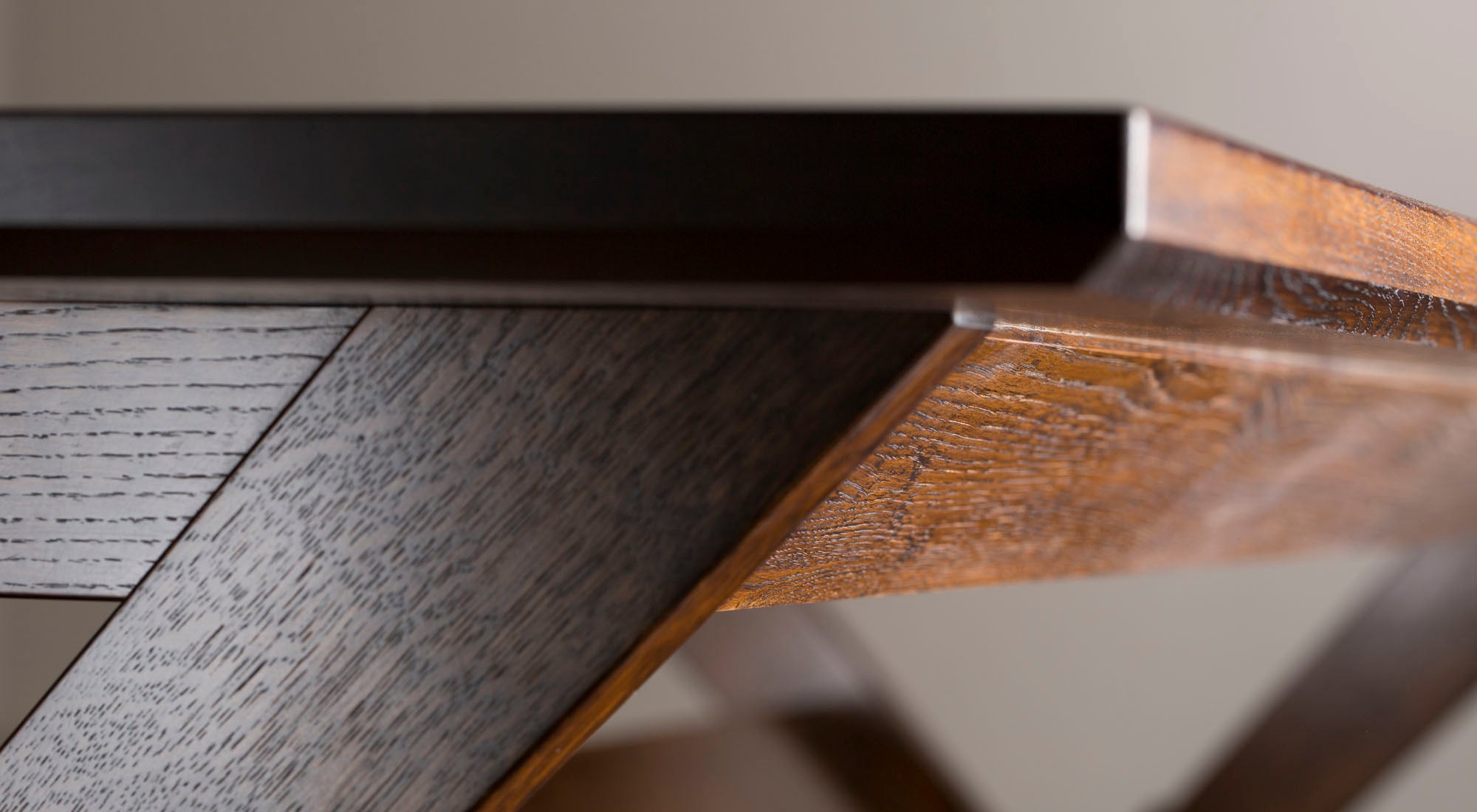 Arrow Leg Table DNT-07A