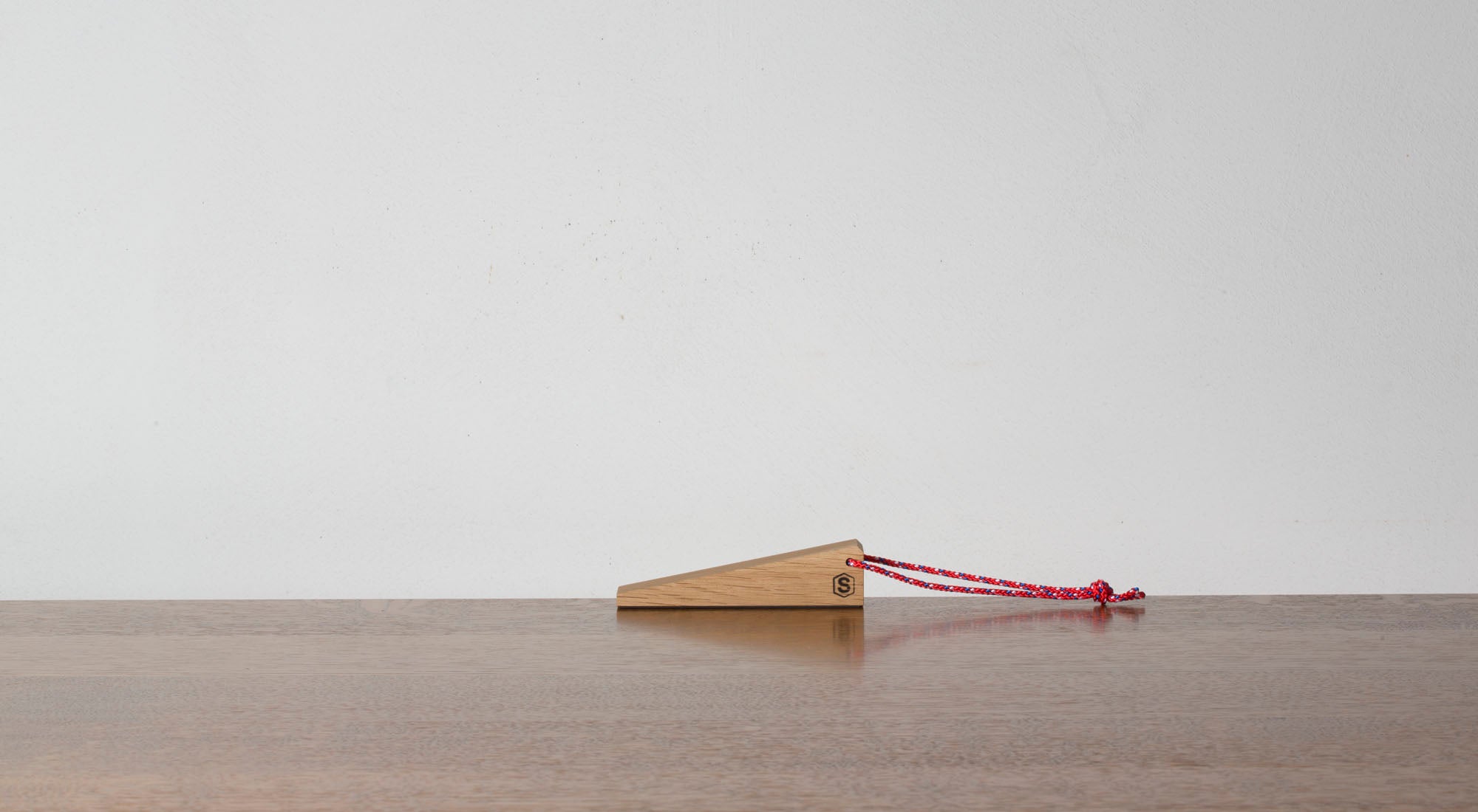 Doorstop DST-02A|String