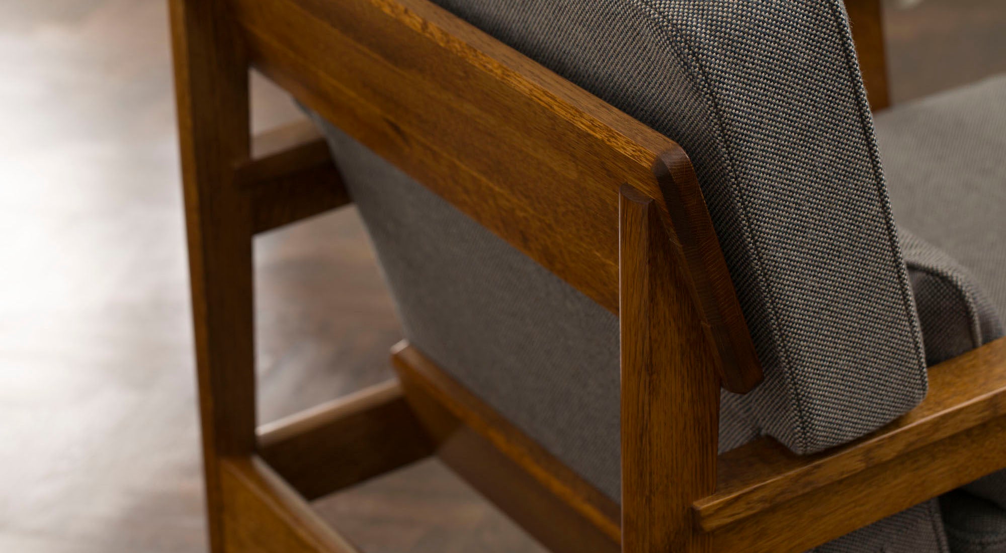 Wood Frame Sofa SFA-03C-1P