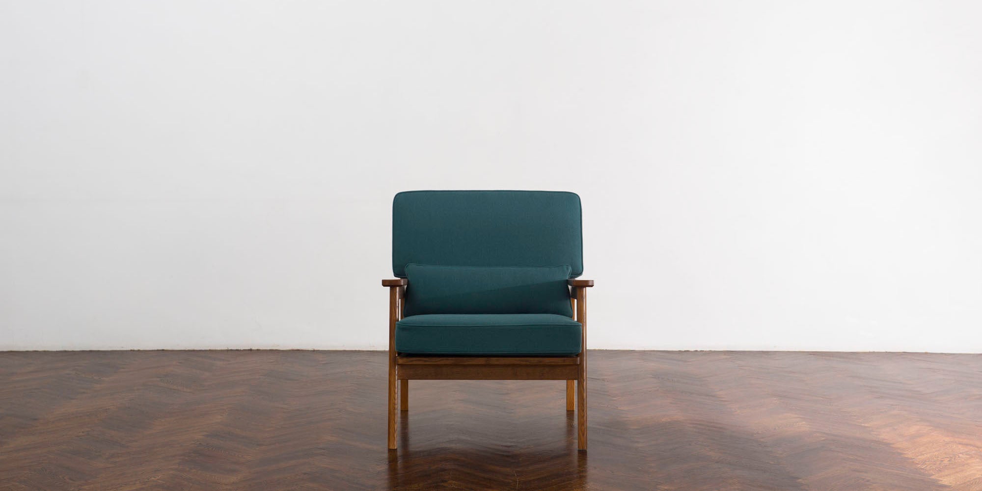 Wood Frame Sofa SFA-03C-1P