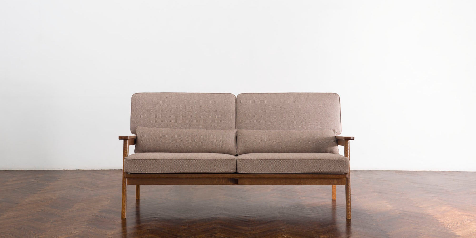 Wood Frame Sofa SFA-03C-2P