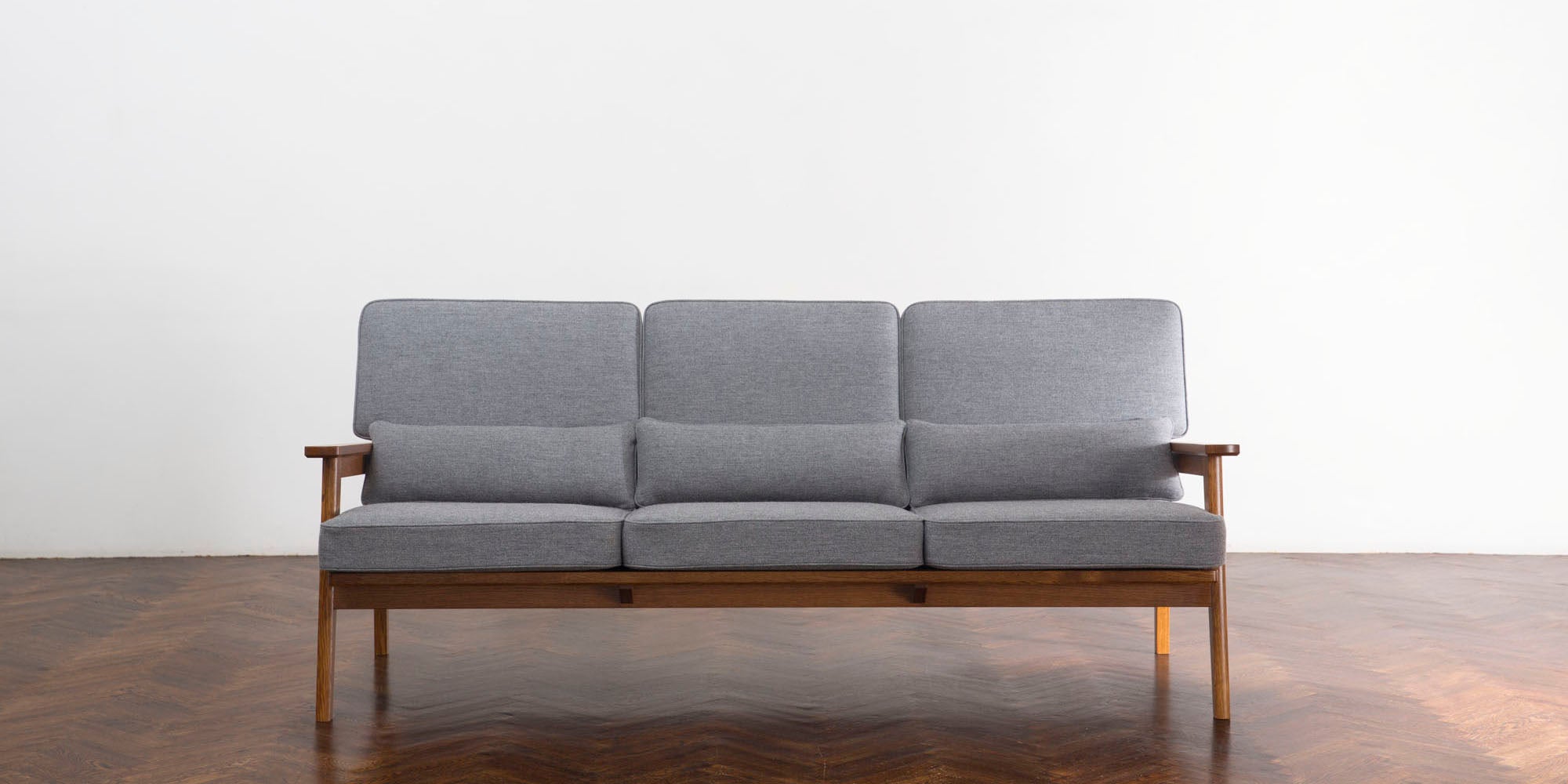 Wood Frame Sofa SFA-03C-3P