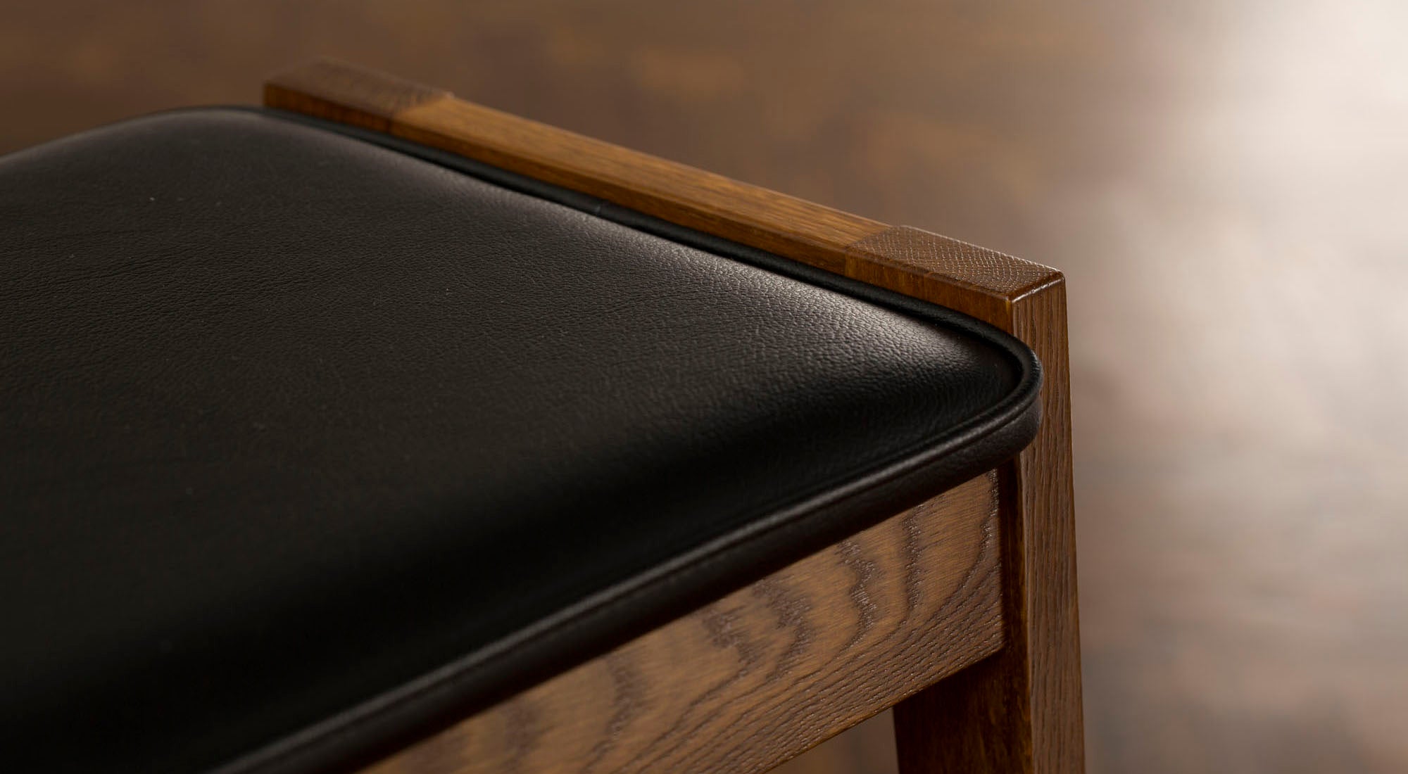Stool STL-01B