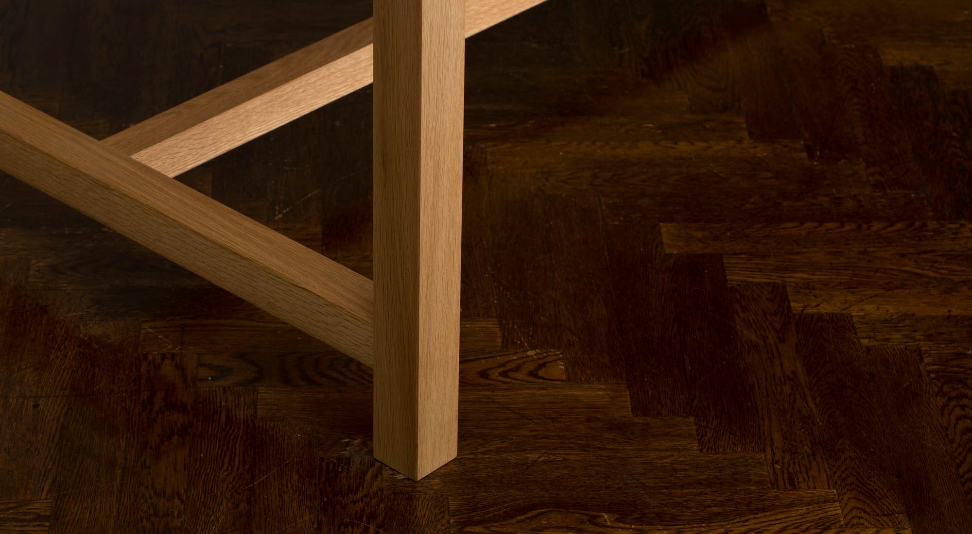 Working Table WKT-01B