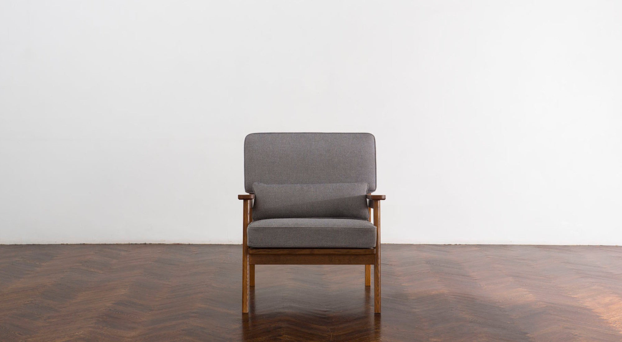 Wood Frame Sofa SFA-03C-1P - STANDARD TRADE. CO.,LTD.